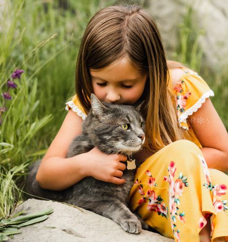 Girl and cat photo1
